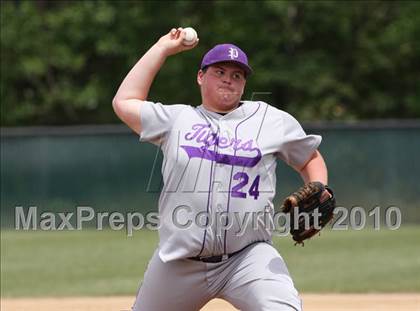 Thumbnail 1 in Portola vs. East Nicolaus (CIF NS D4 Final) photogallery.