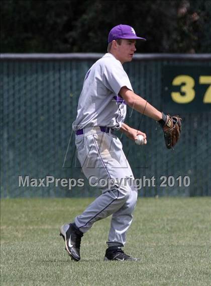 Thumbnail 3 in Portola vs. East Nicolaus (CIF NS D4 Final) photogallery.