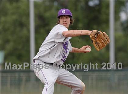 Thumbnail 2 in Portola vs. East Nicolaus (CIF NS D4 Final) photogallery.