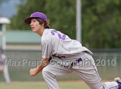 Thumbnail 1 in Portola vs. East Nicolaus (CIF NS D4 Final) photogallery.