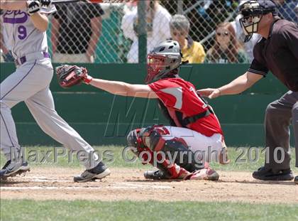 Thumbnail 3 in Portola vs. East Nicolaus (CIF NS D4 Final) photogallery.