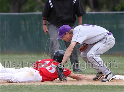 Thumbnail 3 in Portola vs. East Nicolaus (CIF NS D4 Final) photogallery.