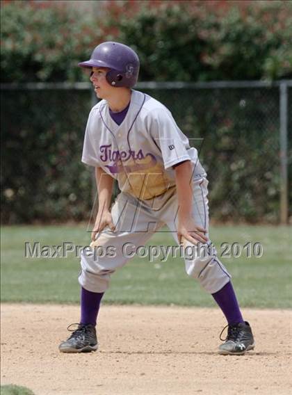 Thumbnail 3 in Portola vs. East Nicolaus (CIF NS D4 Final) photogallery.