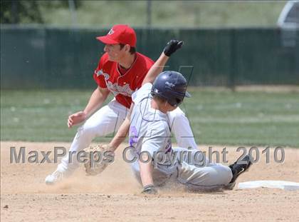 Thumbnail 2 in Portola vs. East Nicolaus (CIF NS D4 Final) photogallery.