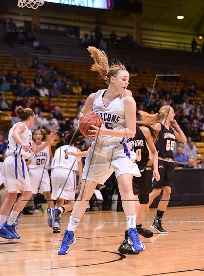 Thumbnail 3 in Arapahoe vs. Highlands Ranch  (CHSAA 5A Final Four) photogallery.