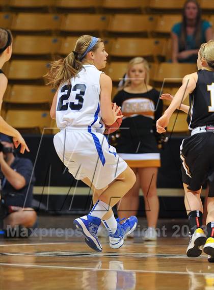 Thumbnail 2 in Arapahoe vs. Highlands Ranch  (CHSAA 5A Final Four) photogallery.