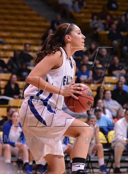Thumbnail 2 in Arapahoe vs. Highlands Ranch  (CHSAA 5A Final Four) photogallery.
