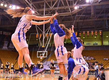 Thumbnail 3 in Arapahoe vs. Highlands Ranch  (CHSAA 5A Final Four) photogallery.