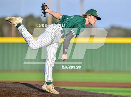 Thumbnail 3 in Longview v Decatur (Longview Lobo Invitational) photogallery.