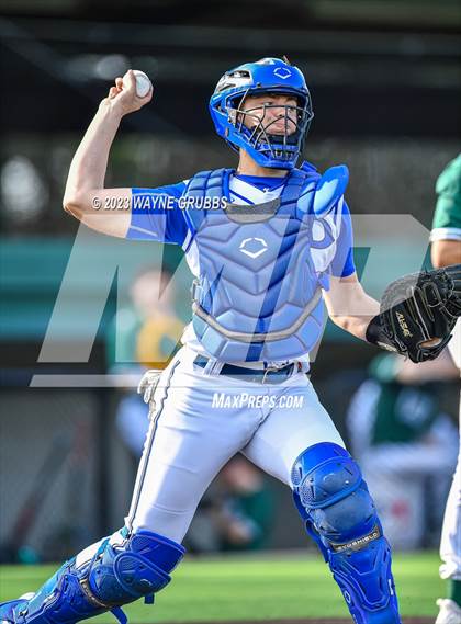 Thumbnail 1 in Longview v Decatur (Longview Lobo Invitational) photogallery.