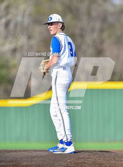 Thumbnail 1 in Longview v Decatur (Longview Lobo Invitational) photogallery.