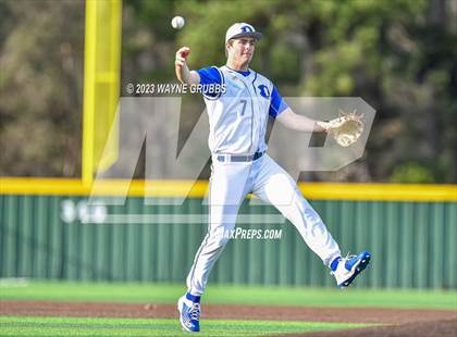 Thumbnail 1 in Longview v Decatur (Longview Lobo Invitational) photogallery.