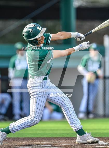Thumbnail 2 in Longview v Decatur (Longview Lobo Invitational) photogallery.