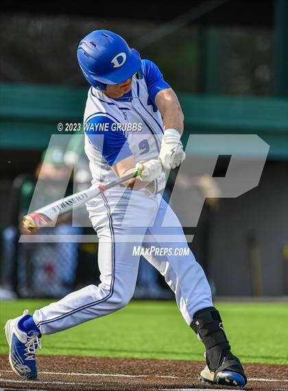 Thumbnail 3 in Longview v Decatur (Longview Lobo Invitational) photogallery.