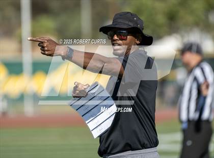Thumbnail 1 in Castaic @ Canyon photogallery.
