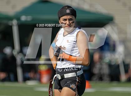 Thumbnail 1 in Castaic @ Canyon photogallery.