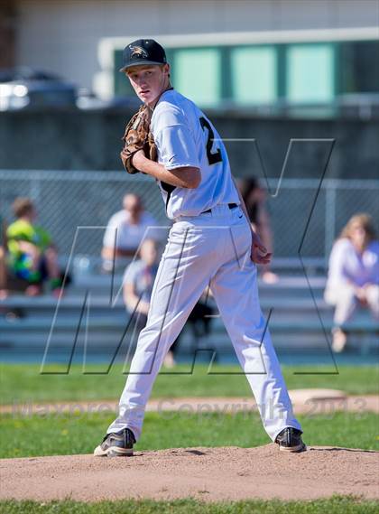 Thumbnail 2 in Union-Endicott @ Corning photogallery.