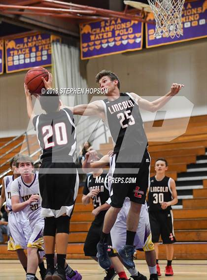 Thumbnail 3 in Lincoln @ Tokay photogallery.