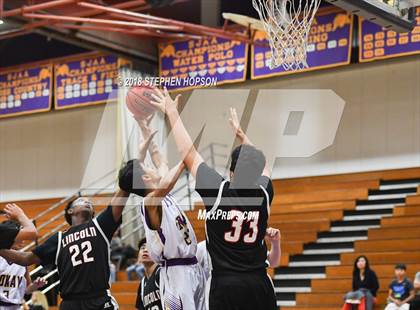 Thumbnail 3 in Lincoln @ Tokay photogallery.