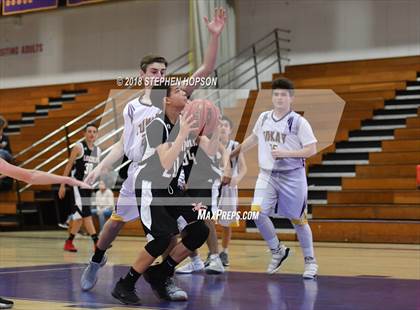 Thumbnail 1 in Lincoln @ Tokay photogallery.