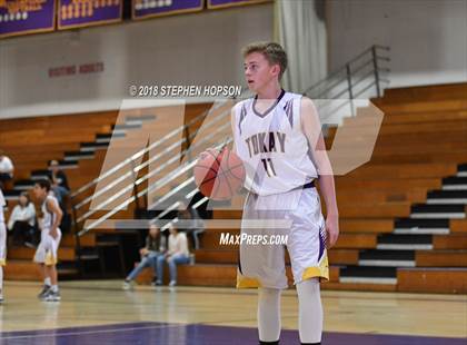 Thumbnail 3 in Lincoln @ Tokay photogallery.