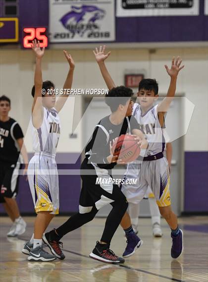 Thumbnail 2 in Lincoln @ Tokay photogallery.