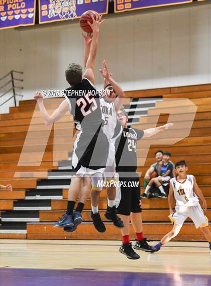 Thumbnail 3 in Lincoln @ Tokay photogallery.