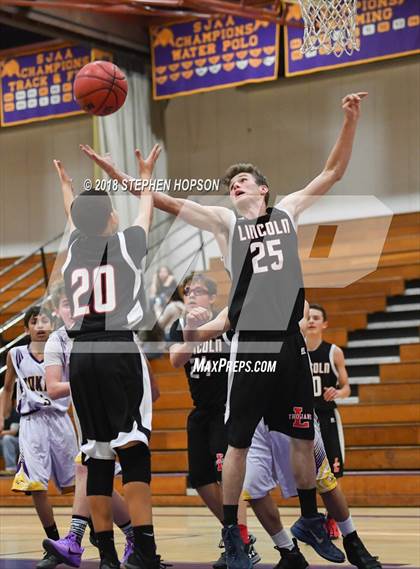Thumbnail 2 in Lincoln @ Tokay photogallery.