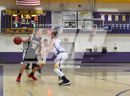 Thumbnail 3 in Lincoln @ Tokay photogallery.