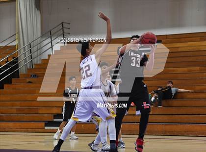 Thumbnail 1 in Lincoln @ Tokay photogallery.