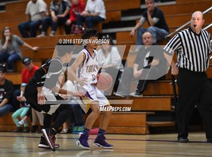 Thumbnail 3 in Lincoln @ Tokay photogallery.