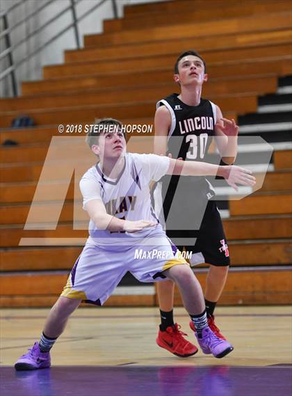 Thumbnail 2 in Lincoln @ Tokay photogallery.