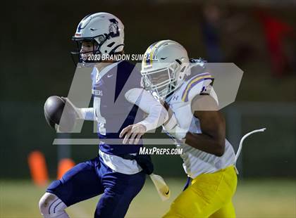 Thumbnail 3 in Beauregard @ Jemison photogallery.