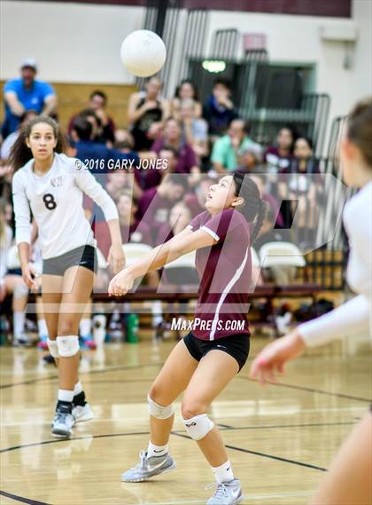 Thumbnail 3 in St. Francis vs. Whitney (CIF SJS D2 Semifinal) photogallery.