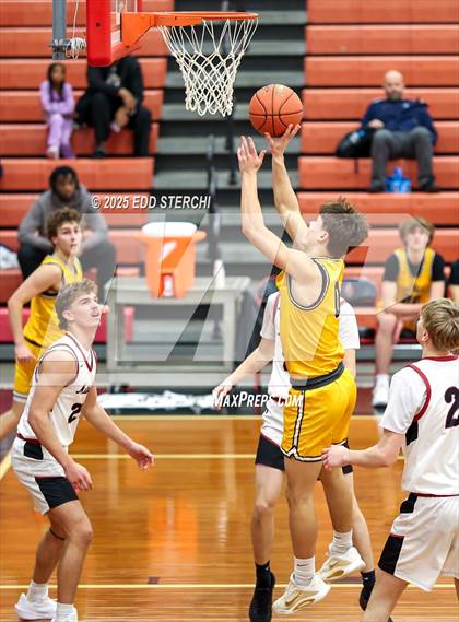 Thumbnail 2 in McCracken County vs. Archbishop Alter photogallery.