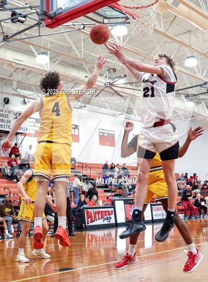 Thumbnail 3 in McCracken County vs. Archbishop Alter photogallery.