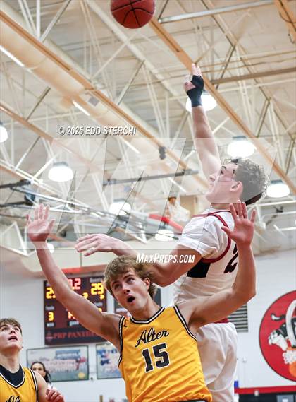 Thumbnail 2 in McCracken County vs. Archbishop Alter photogallery.
