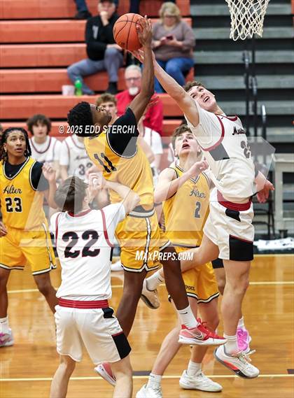 Thumbnail 3 in McCracken County vs. Archbishop Alter photogallery.