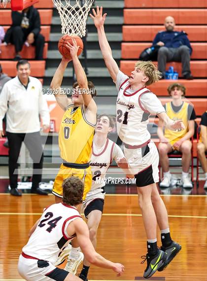 Thumbnail 2 in McCracken County vs. Archbishop Alter photogallery.