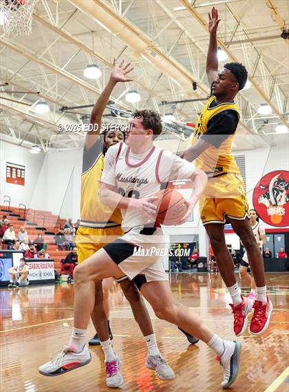 Thumbnail 2 in McCracken County vs. Archbishop Alter photogallery.