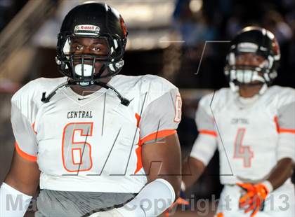 Thumbnail 3 in Central @ Valor Christian photogallery.