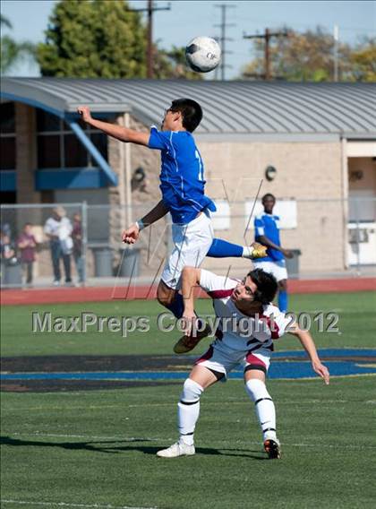 Thumbnail 2 in Cate vs. University Prep (CIF SS D7 Final) photogallery.