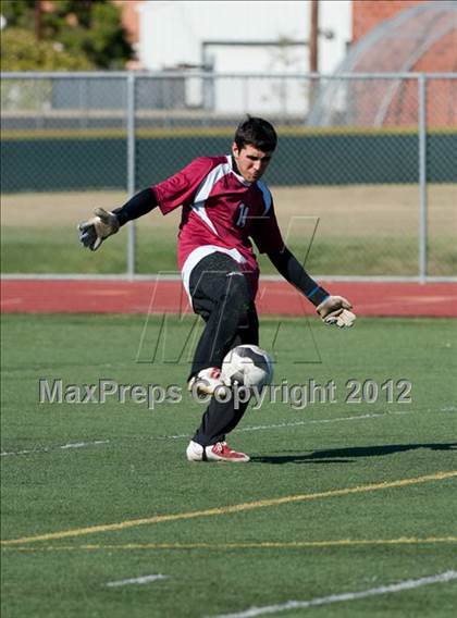 Thumbnail 1 in Cate vs. University Prep (CIF SS D7 Final) photogallery.