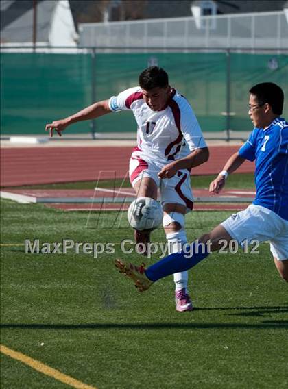 Thumbnail 2 in Cate vs. University Prep (CIF SS D7 Final) photogallery.