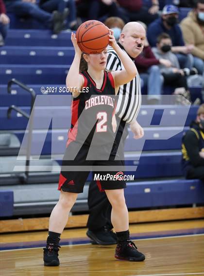 Thumbnail 2 in Circleville vs Vinton County (OHSAA D2 District Final) photogallery.