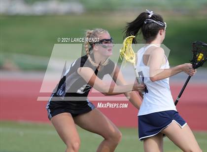 Thumbnail 2 in Evergreen vs. Castle View (CHSAA 4A Championship) photogallery.