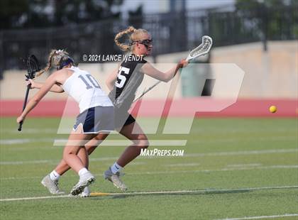 Thumbnail 1 in Evergreen vs. Castle View (CHSAA 4A Championship) photogallery.
