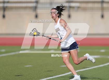 Thumbnail 2 in Evergreen vs. Castle View (CHSAA 4A Championship) photogallery.