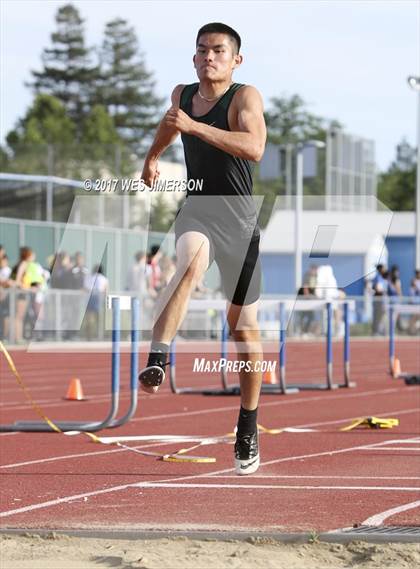 Thumbnail 1 in Delta League Championships Trials photogallery.