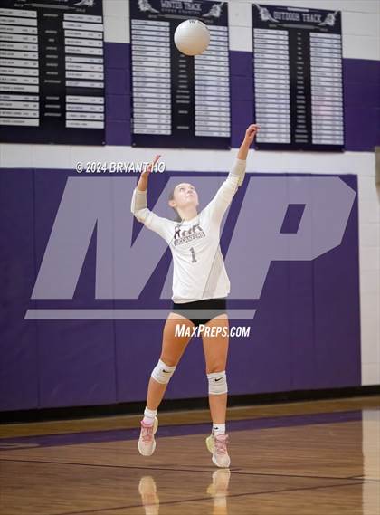 Thumbnail 2 in Red Bank Regional @ Rumson-Fair Haven photogallery.